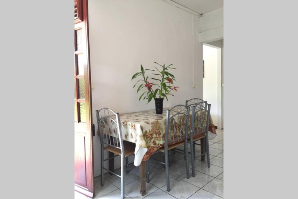 Logement En Pleine Verdure Tropicale -10 Min Plage Le Morne-Rouge Ngoại thất bức ảnh